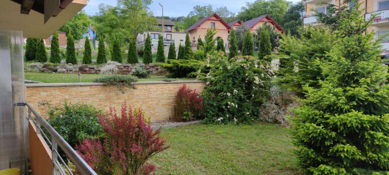 Slnecne Apartmany Podhájska Buitenkant foto